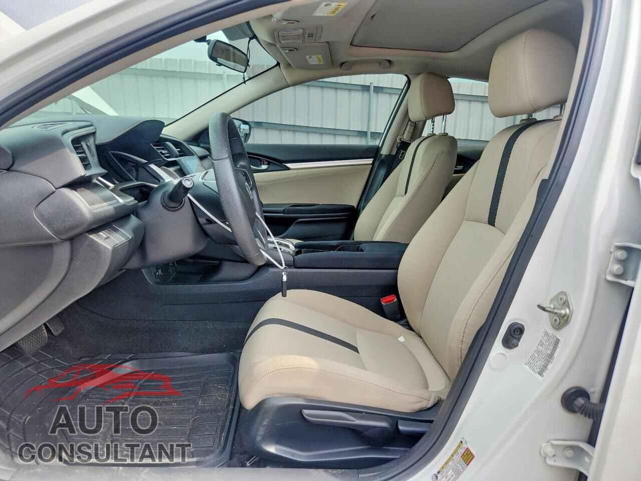 HONDA CIVIC 2017 - 19XFC2F70HE226009