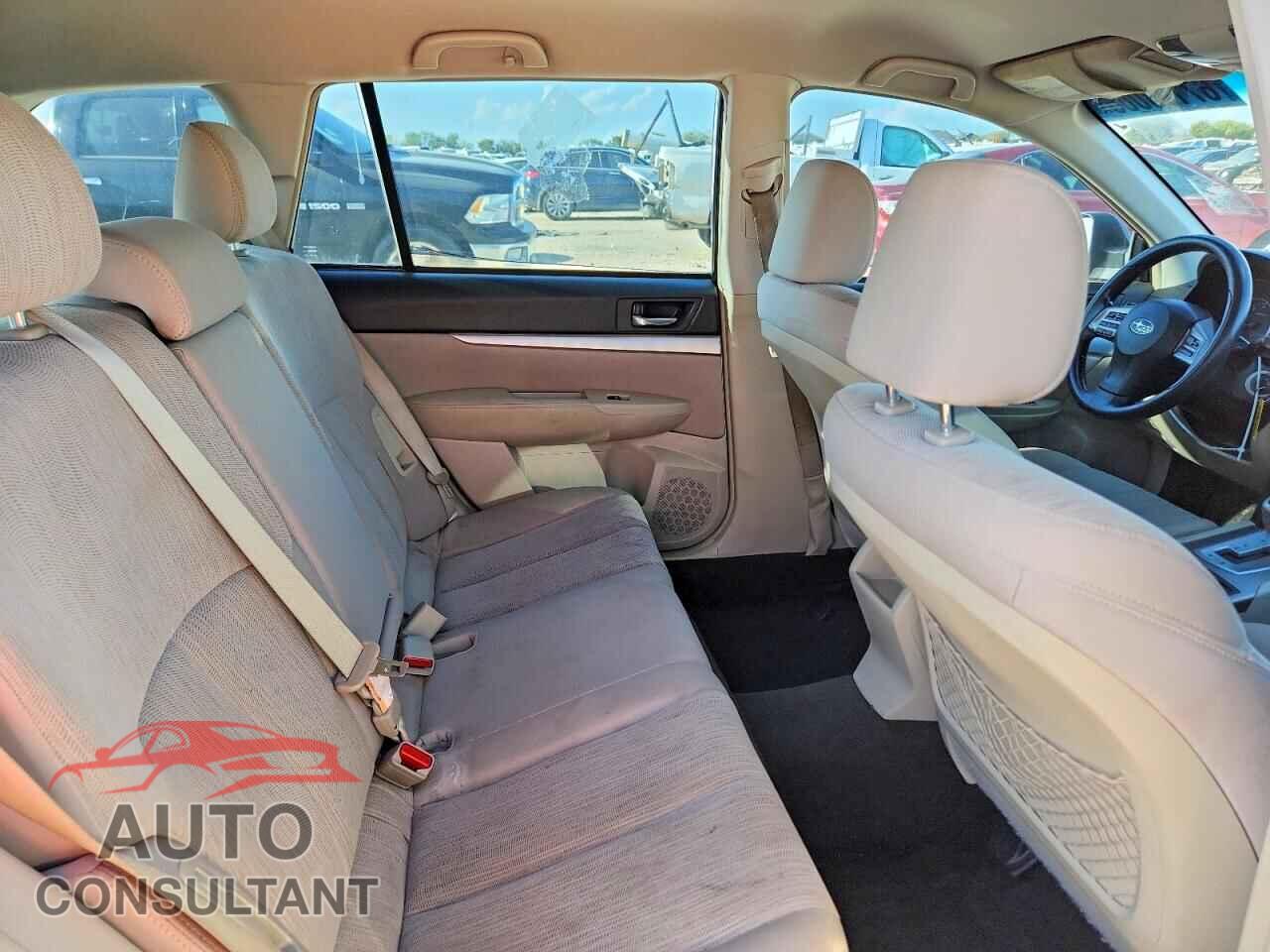 SUBARU OUTBACK 2014 - 4S4BRCAC8E3215295