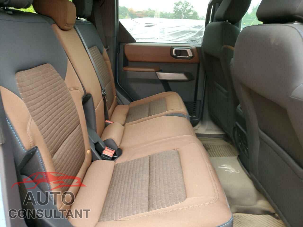 FORD BRONCO 2023 - 1FMEE5DPXPLB15852