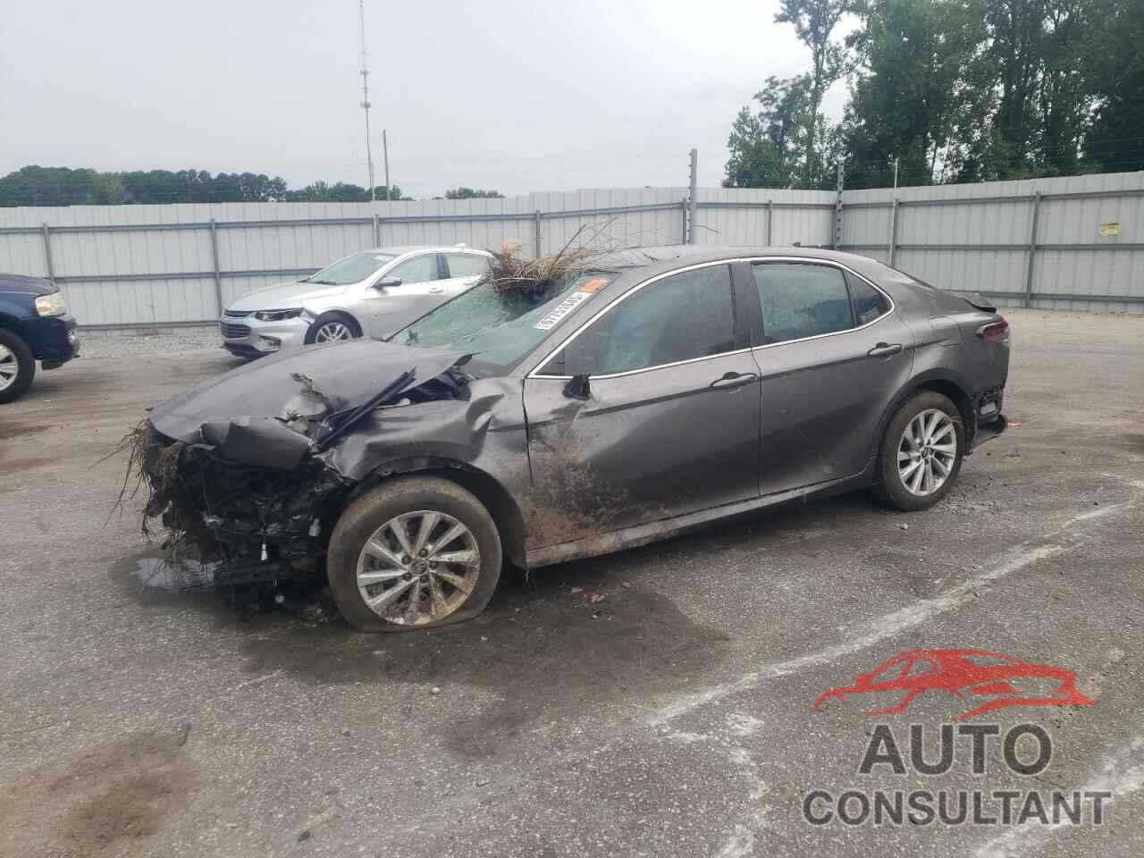 TOYOTA CAMRY 2021 - 4T1C11AK6MU520956
