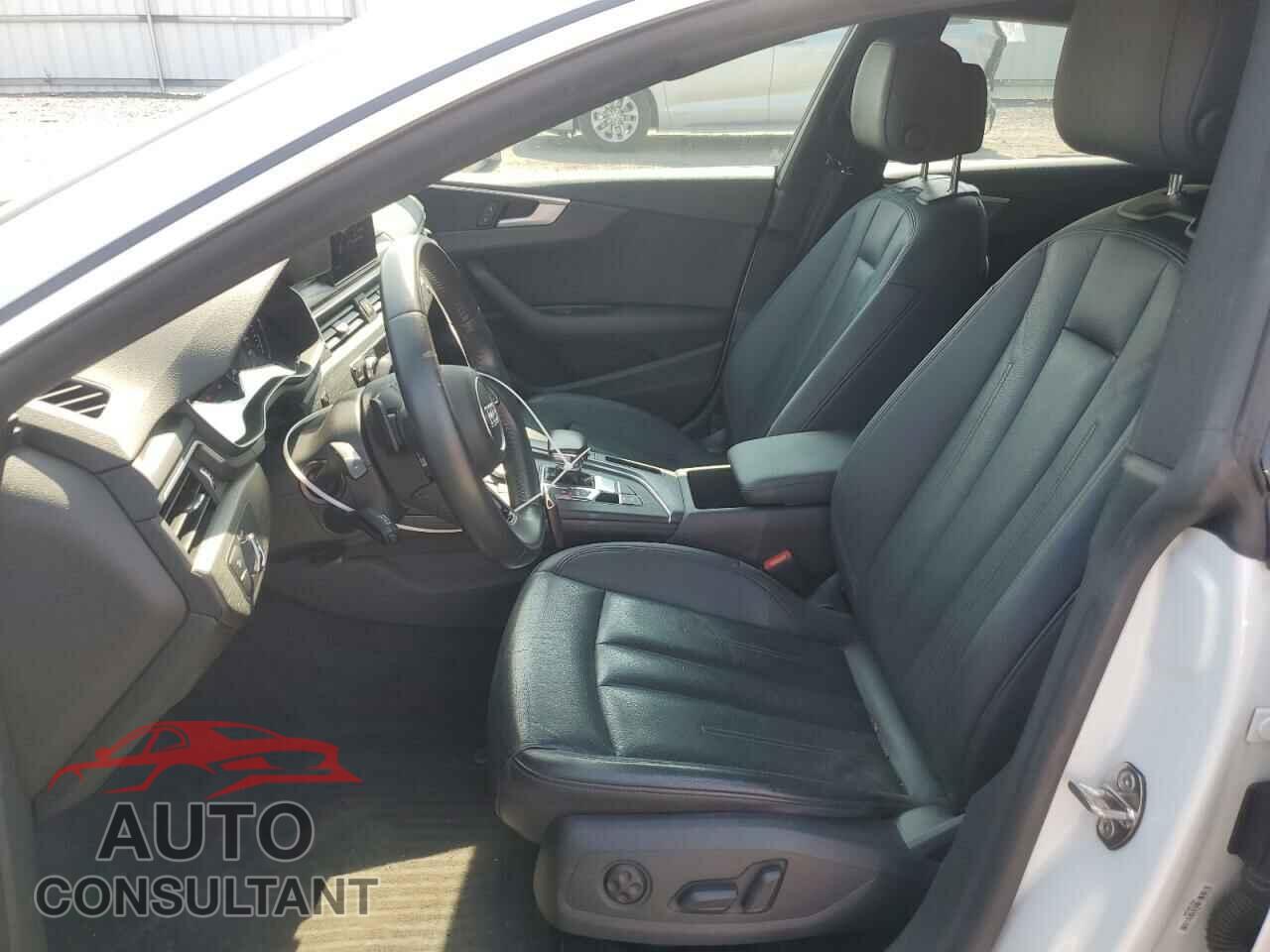 AUDI A5 2018 - WAUANCF52JA012461