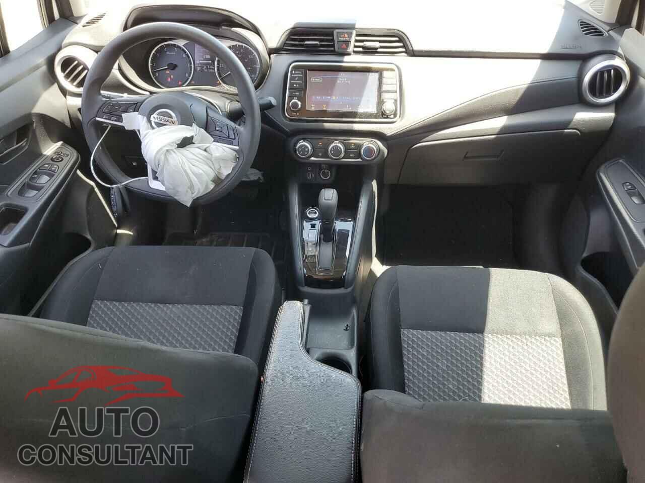 NISSAN VERSA 2021 - 3N1CN8DV2ML920789