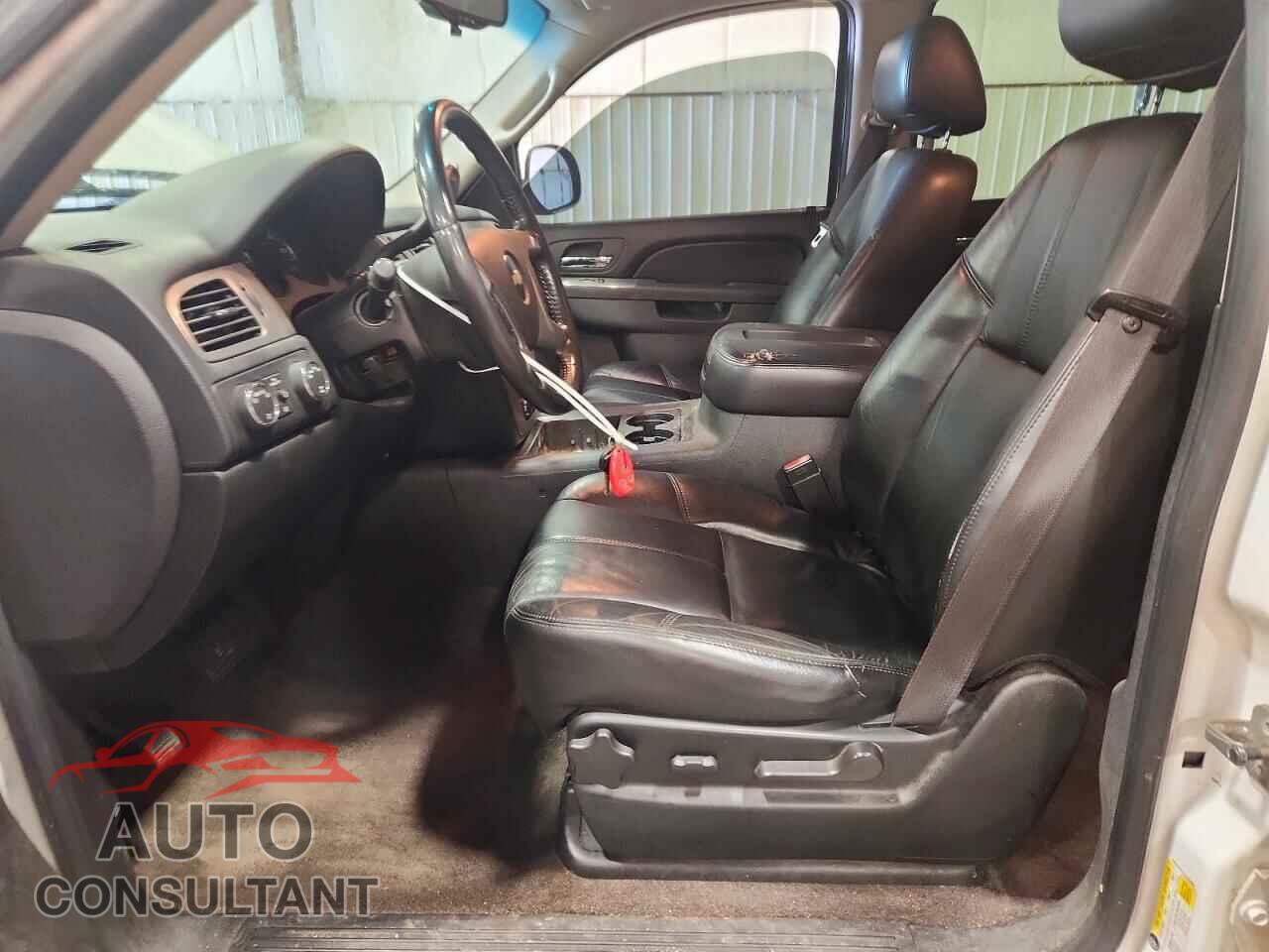 CHEVROLET AVALANCHE 2010 - 3GNVKFE01AG225544