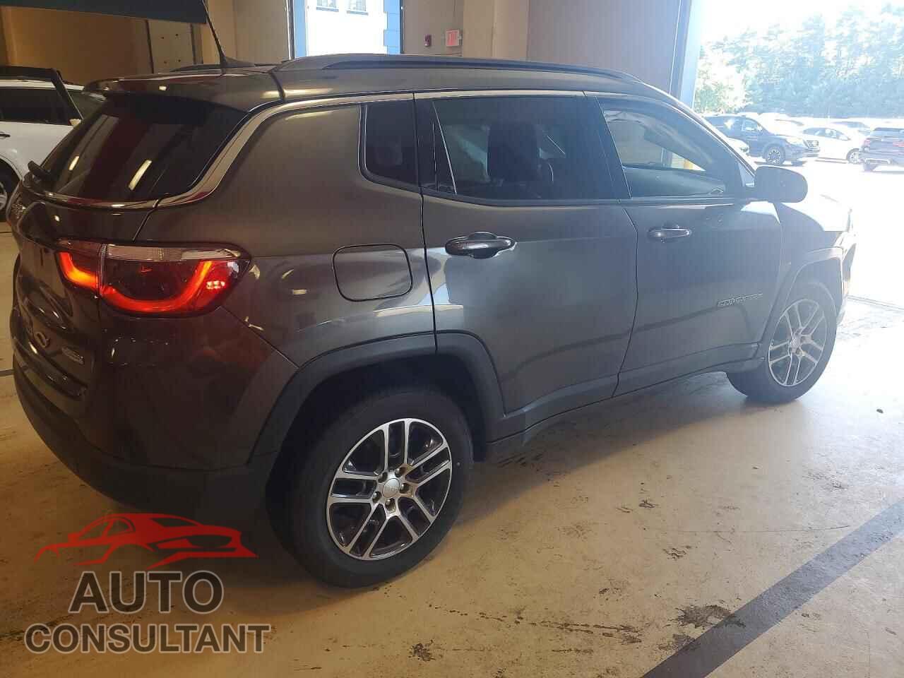 JEEP COMPASS 2019 - 3C4NJDBB4KT601149
