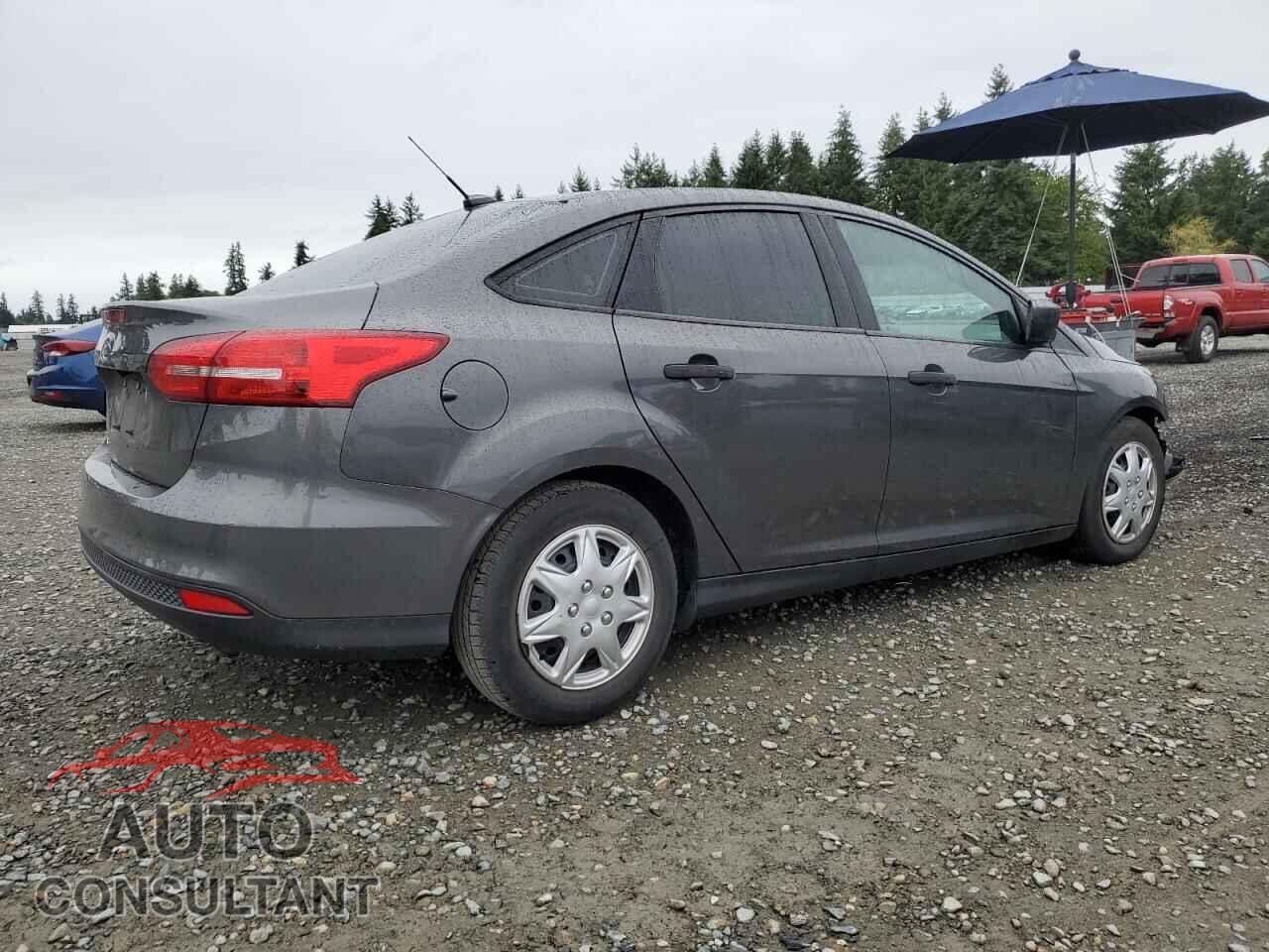 FORD FOCUS 2017 - 1FADP3E29HL325187