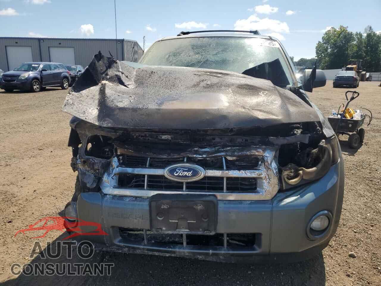 FORD ESCAPE 2011 - 1FMCU0D78BKB17644