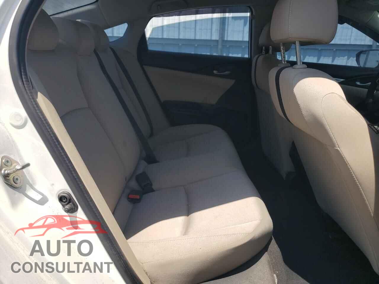 HONDA CIVIC 2017 - 2HGFC2F50HH548377