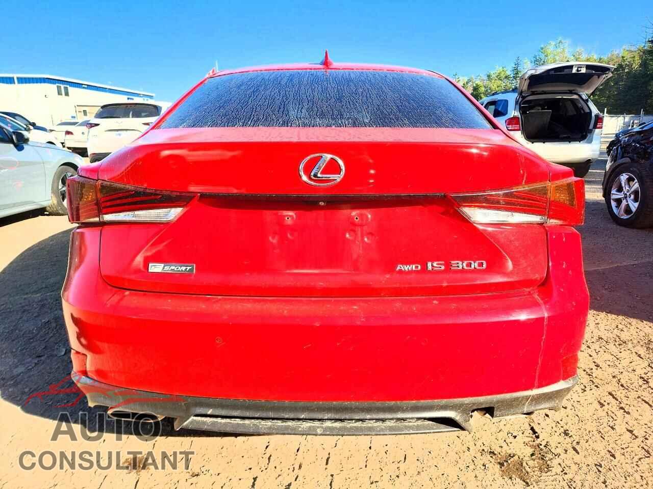 LEXUS IS 2018 - JTHC81D28J5029546