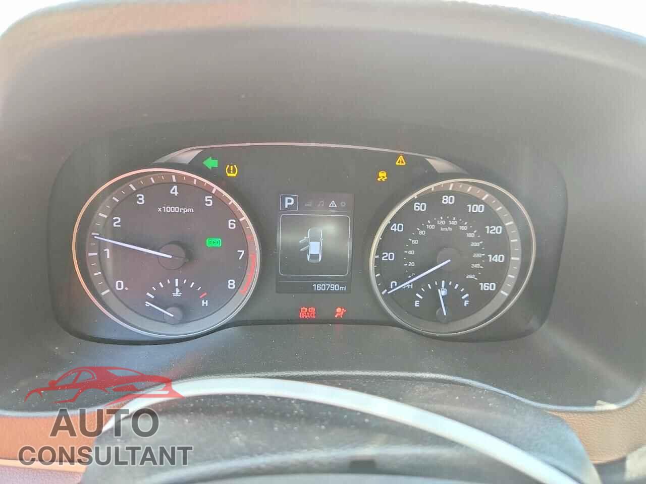 HYUNDAI ELANTRA 2018 - 5NPD84LF1JH257397