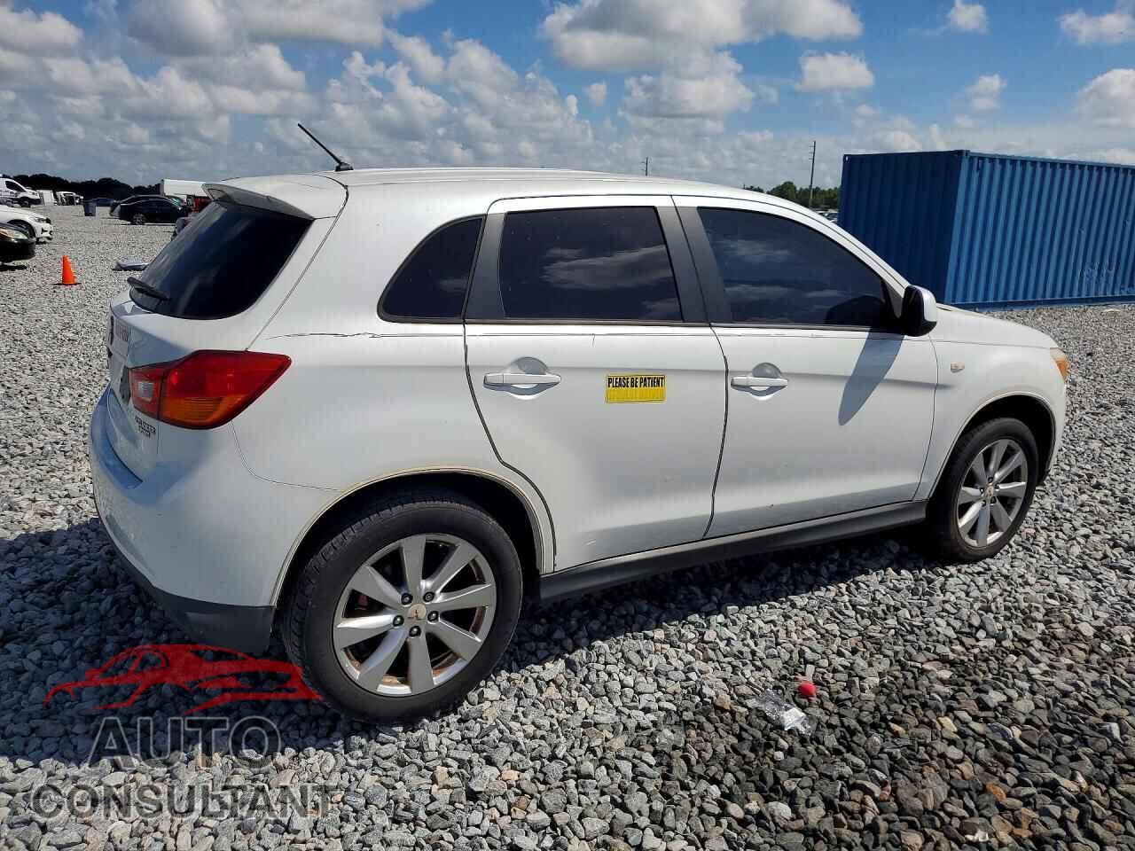 MITSUBISHI OUTLANDER 2015 - 4A4AP3AU6FE044480