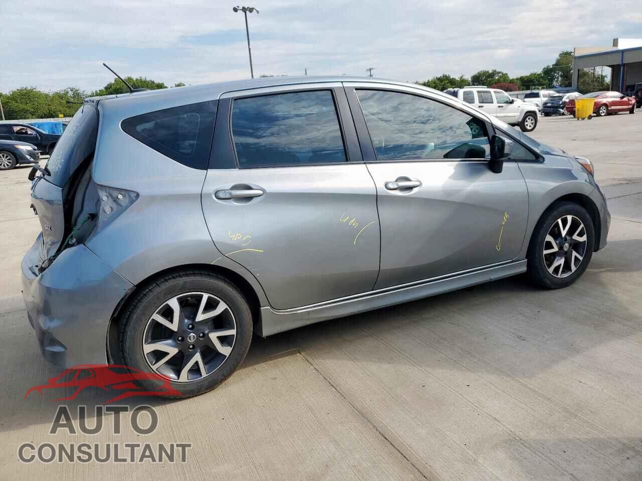 NISSAN VERSA 2015 - 3N1CE2CP7FL397837