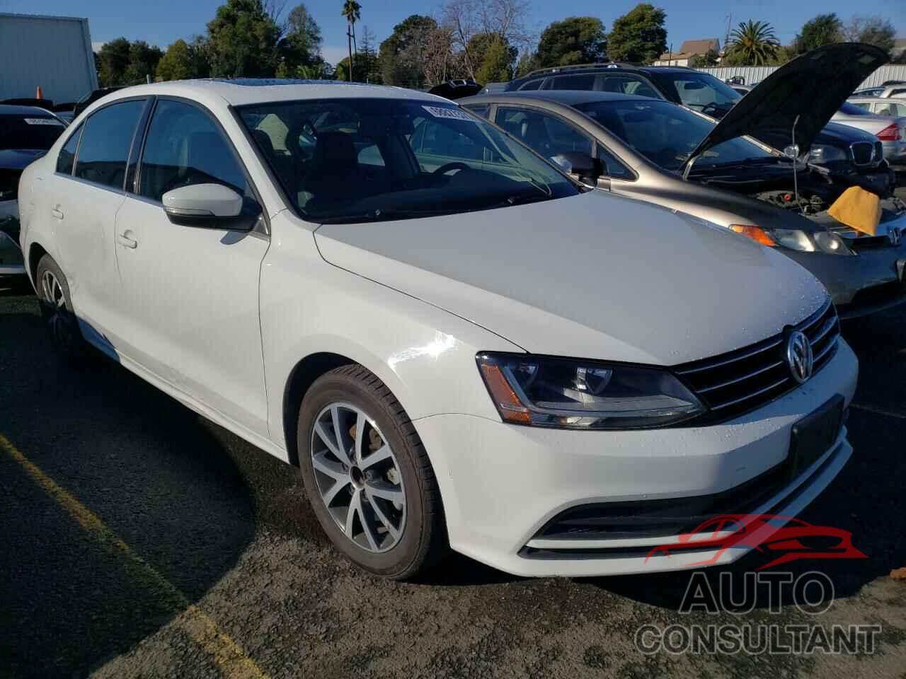 VOLKSWAGEN JETTA 2017 - 3VWDB7AJ4HM288168
