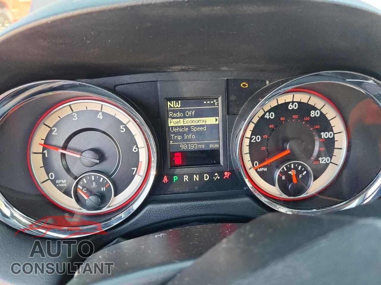 DODGE CARAVAN 2017 - 2C4RDGEG8HR814022