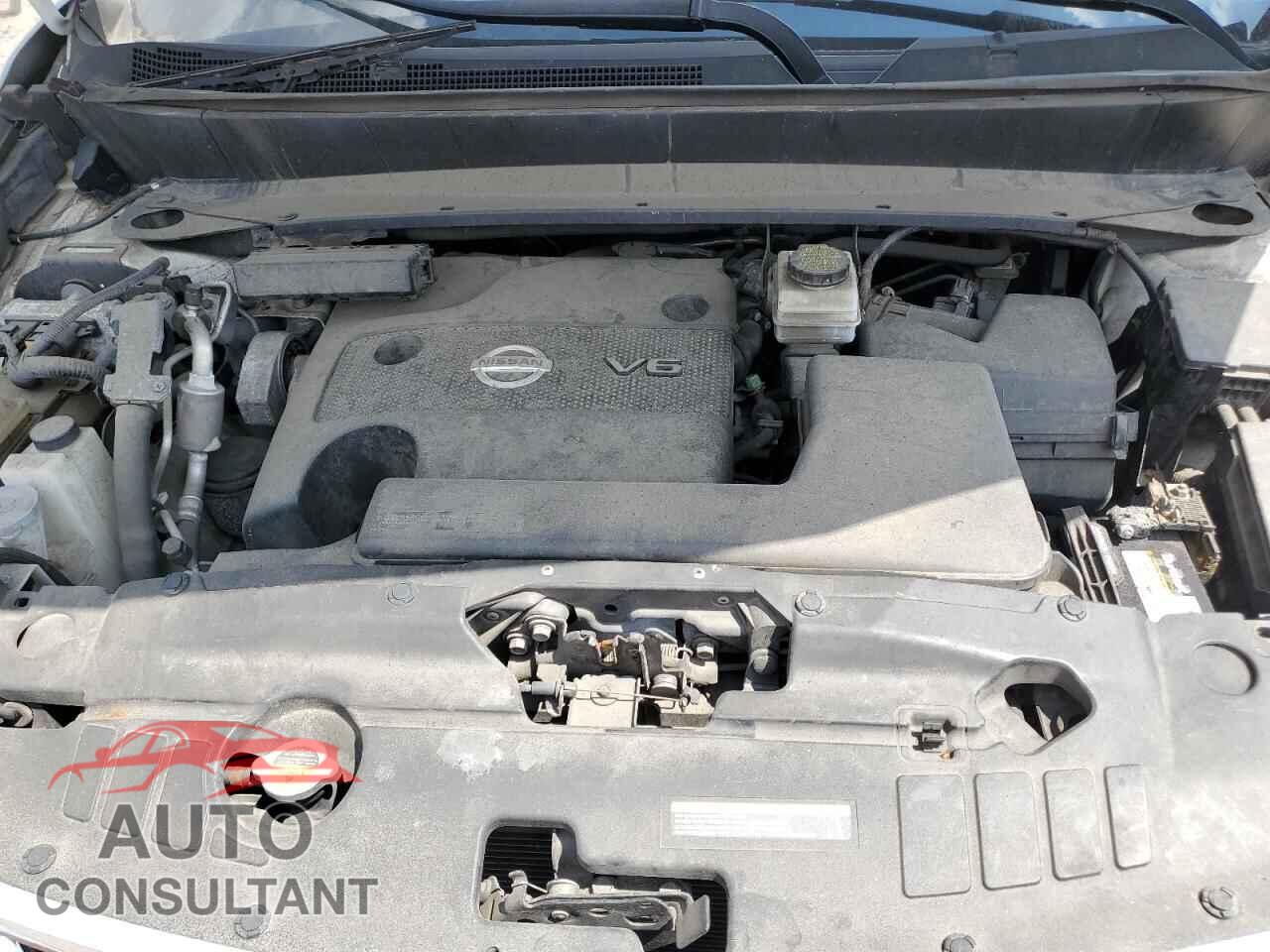 NISSAN PATHFINDER 2015 - 5N1AR2MM6FC693579