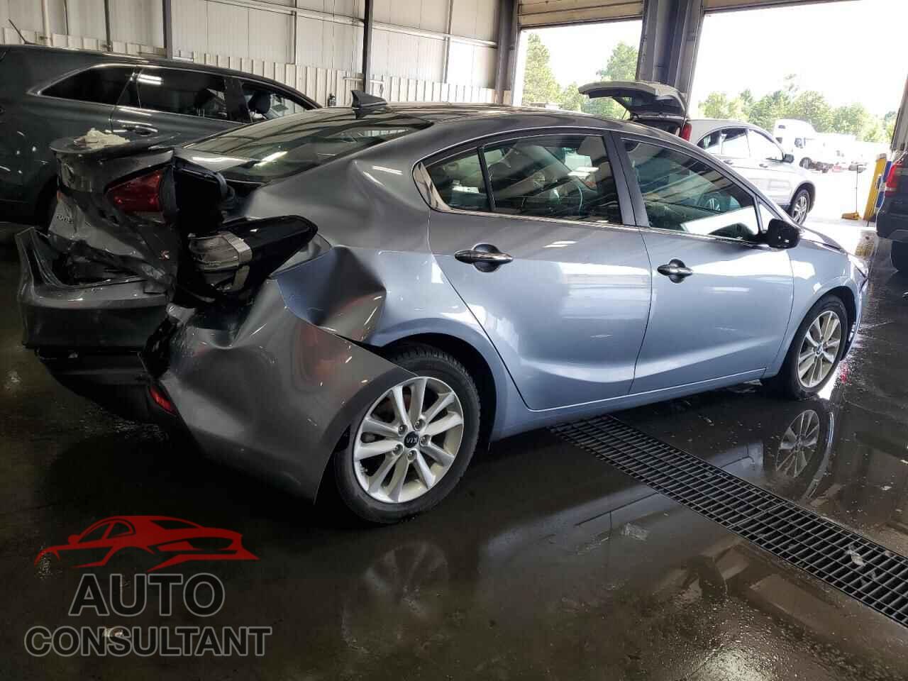 KIA FORTE 2017 - 3KPFL4A70HE023642