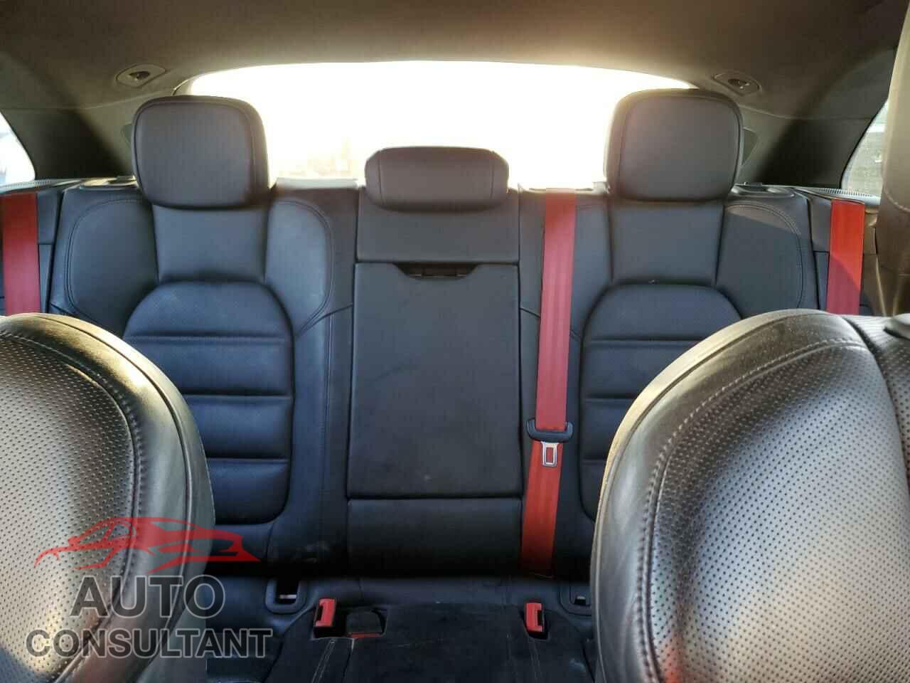 PORSCHE MACAN 2016 - WP1AF2A55GLB94959
