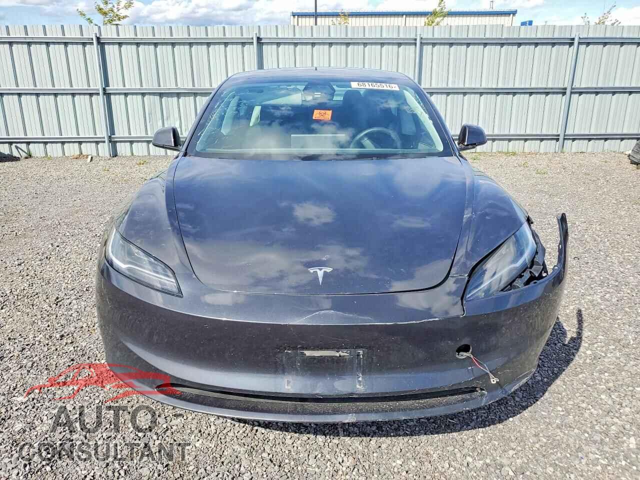 TESLA MODEL 3 2025 - 5YJ3E1EA0SF891272