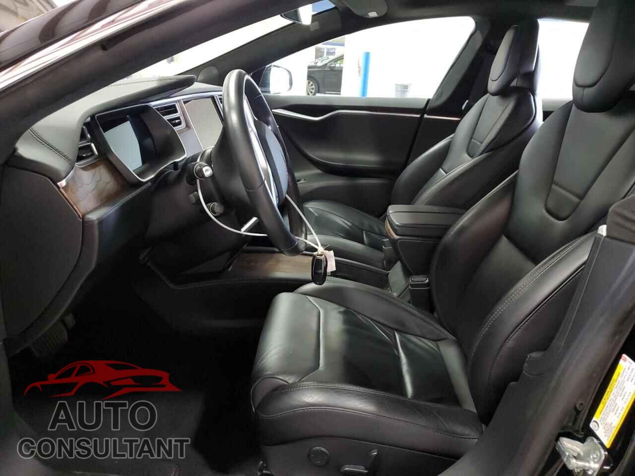 TESLA MODEL S 2017 - 5YJSA1E14HF210546