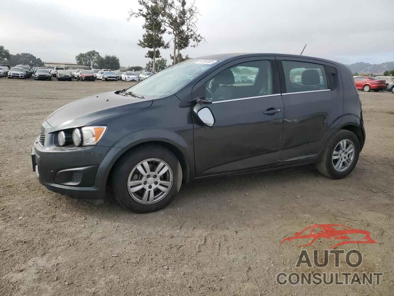 CHEVROLET SONIC 2016 - 1G1JC6SG7G4173700