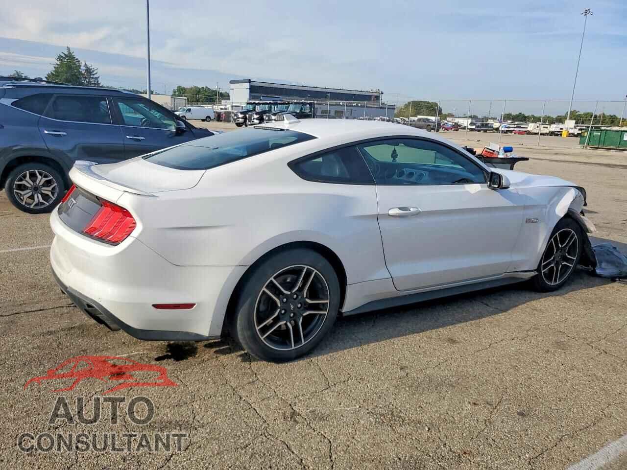 FORD MUSTANG 2021 - 1FA6P8CF9M5124917