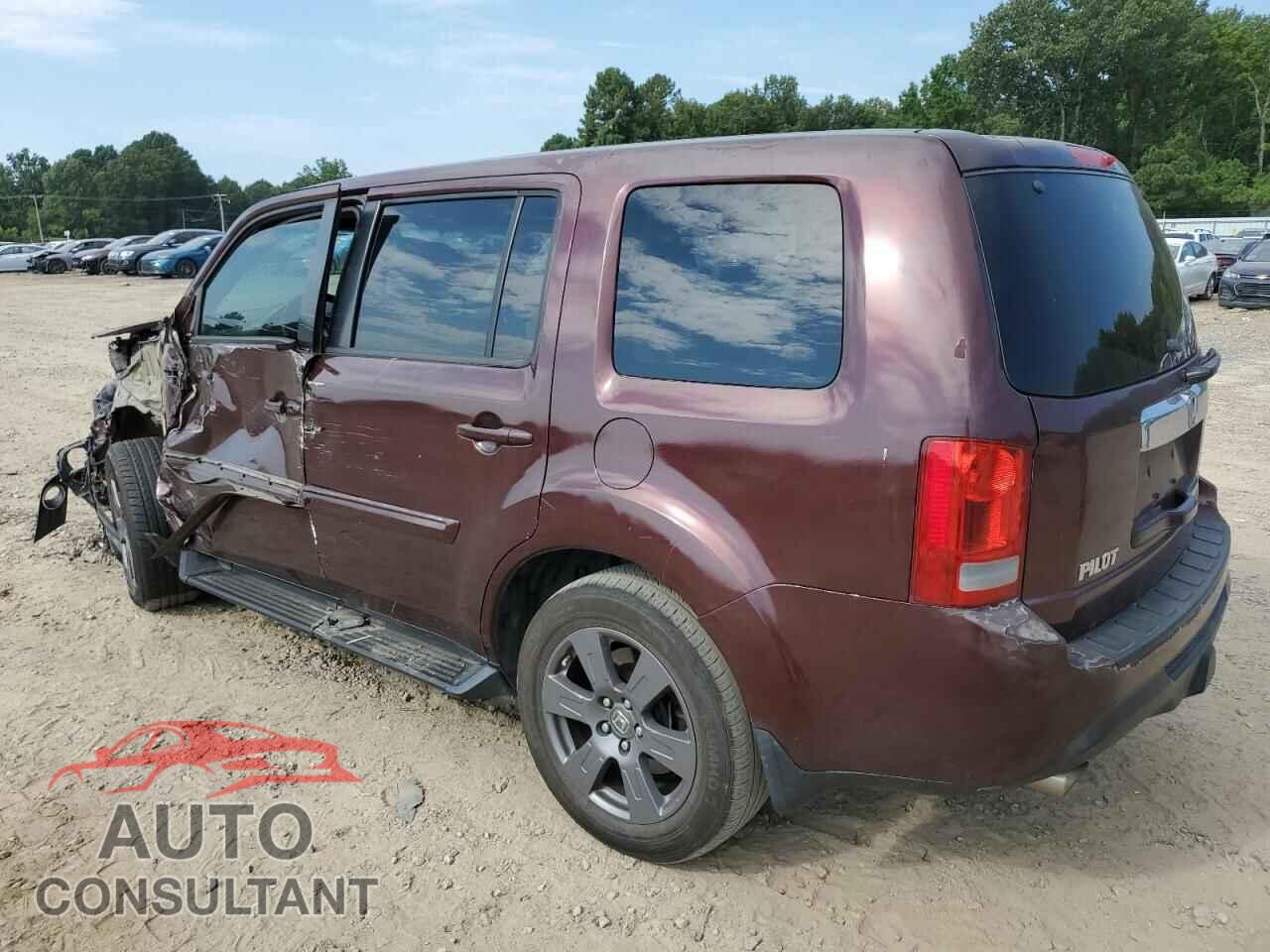 HONDA PILOT 2013 - 5FNYF3H71DB045220