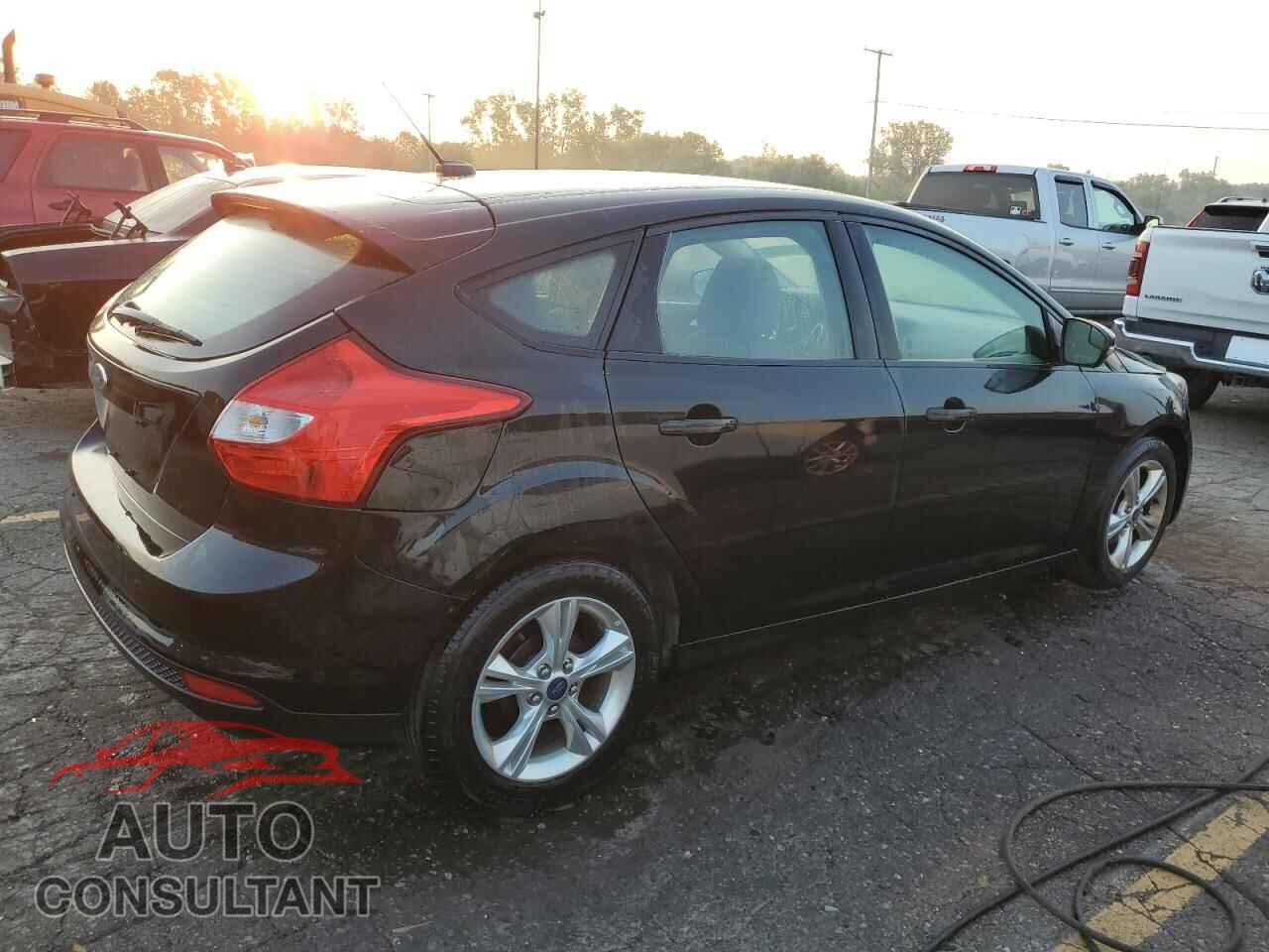 FORD FOCUS 2014 - 1FADP3K26EL284095
