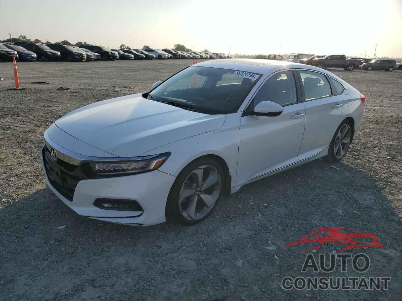 HONDA ACCORD 2018 - 1HGCV2F90JA005261