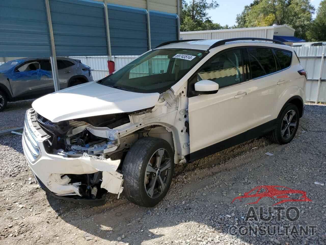 FORD ESCAPE 2018 - 1FMCU0HD5JUA16189