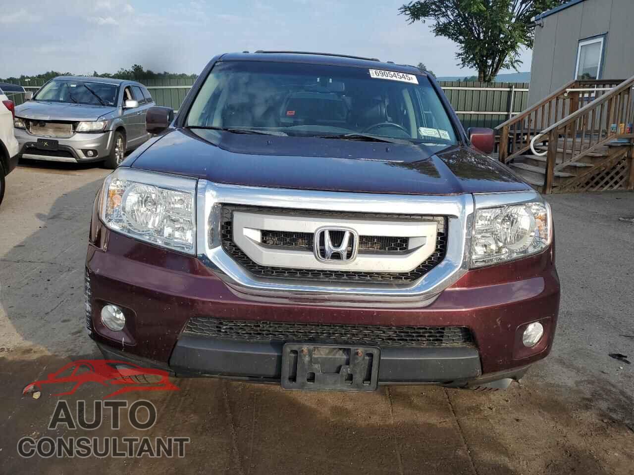 HONDA PILOT 2011 - 5FNYF4H55BB043830