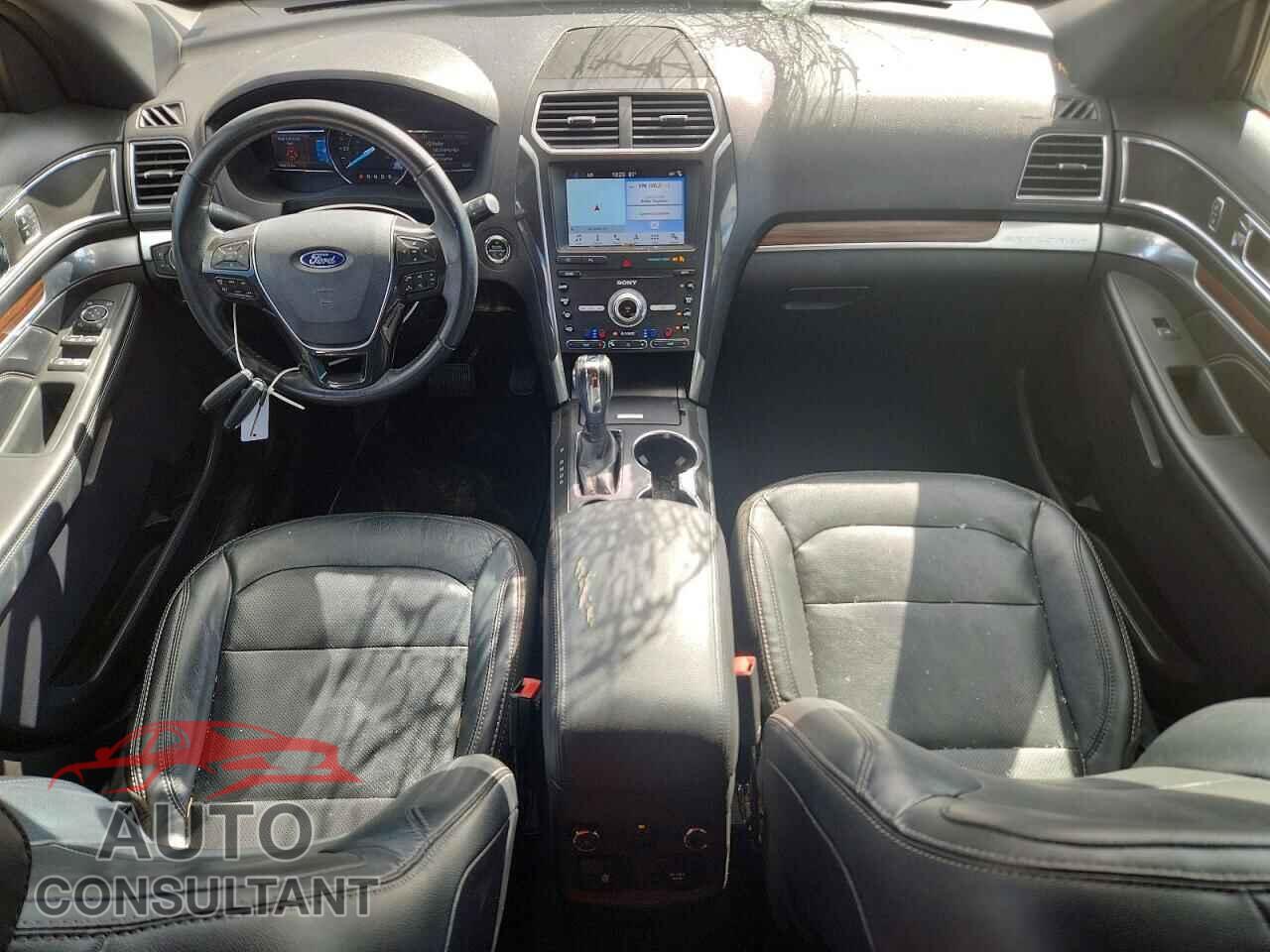 FORD EXPLORER 2019 - 1FM5K7F85KGA32583