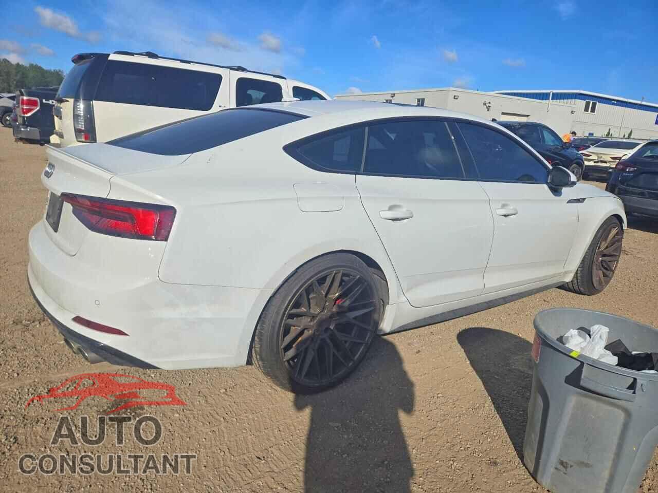 AUDI S5/RS5 2019 - WAUC4CF54KA042896