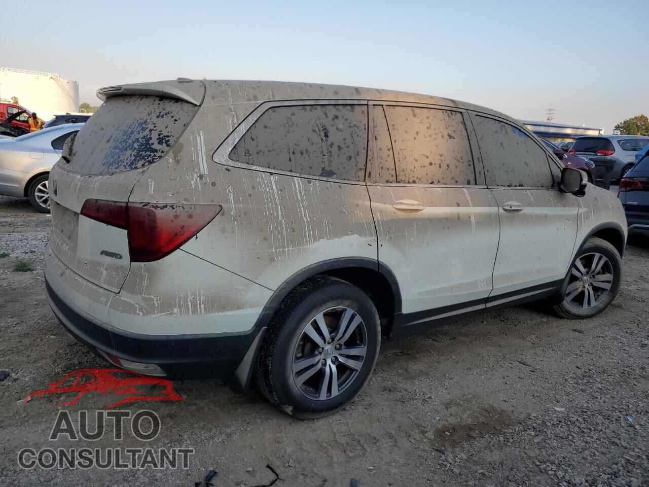 HONDA PILOT 2017 - 5FNYF6H56HB085024