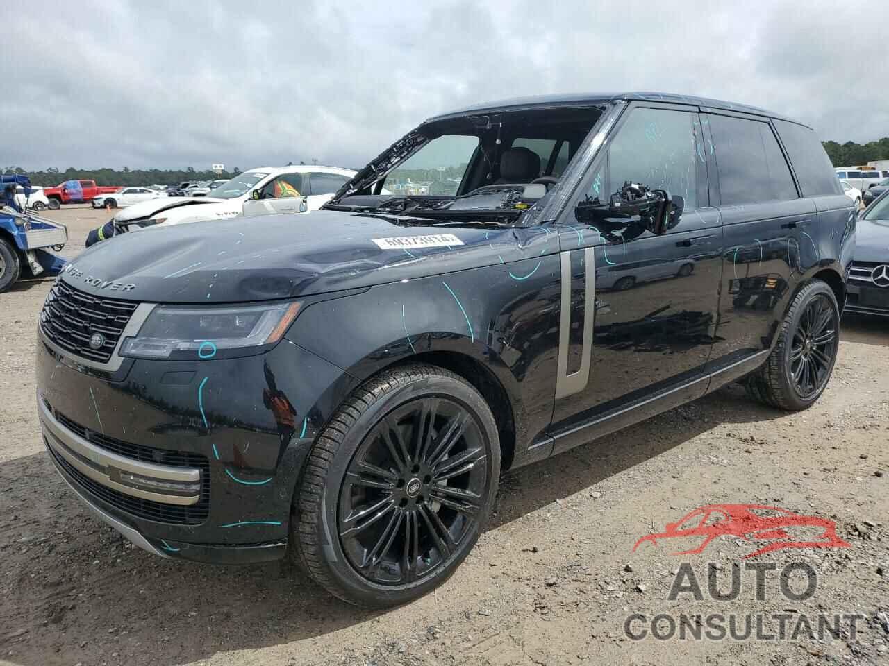 LAND ROVER RANGEROVER 2024 - SALKP9FU7RA228984