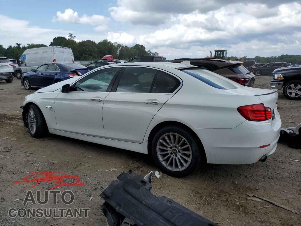 BMW 5 SERIES 2012 - WBAFU7C51CDU57439