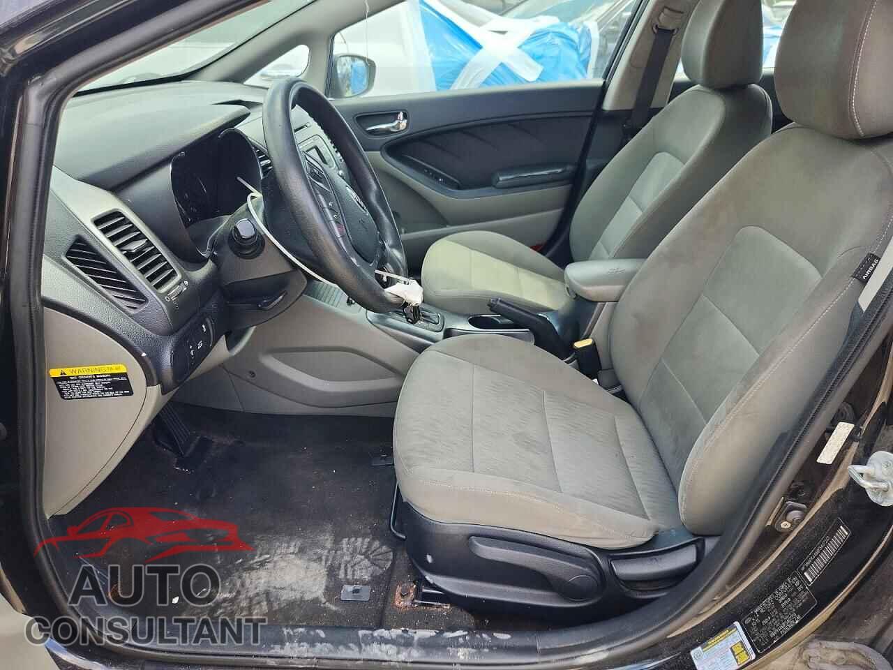 KIA FORTE 2015 - KNAFK4A68F5407233