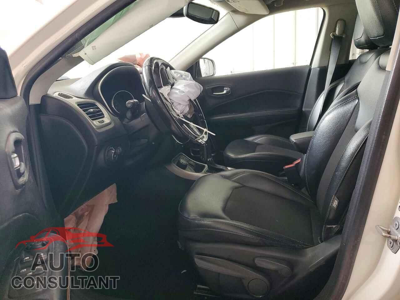 JEEP COMPASS 2020 - 3C4NJDBB6LT223045