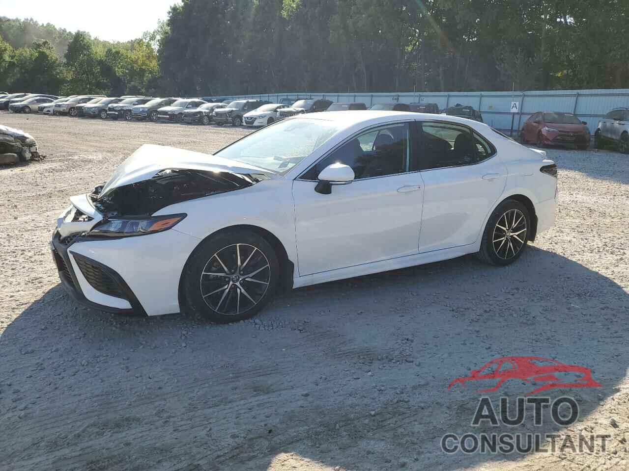 TOYOTA CAMRY 2021 - 4T1G11BK1MU045474