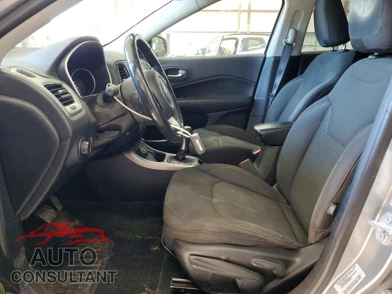 JEEP COMPASS 2017 - 3C4NJDAB2HT656645
