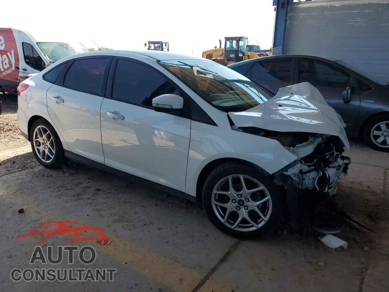 FORD FOCUS 2015 - 1FADP3F20FL221666
