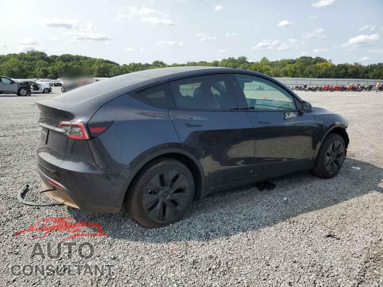 TESLA MODEL Y 2024 - 7SAYGDEDXRF098909