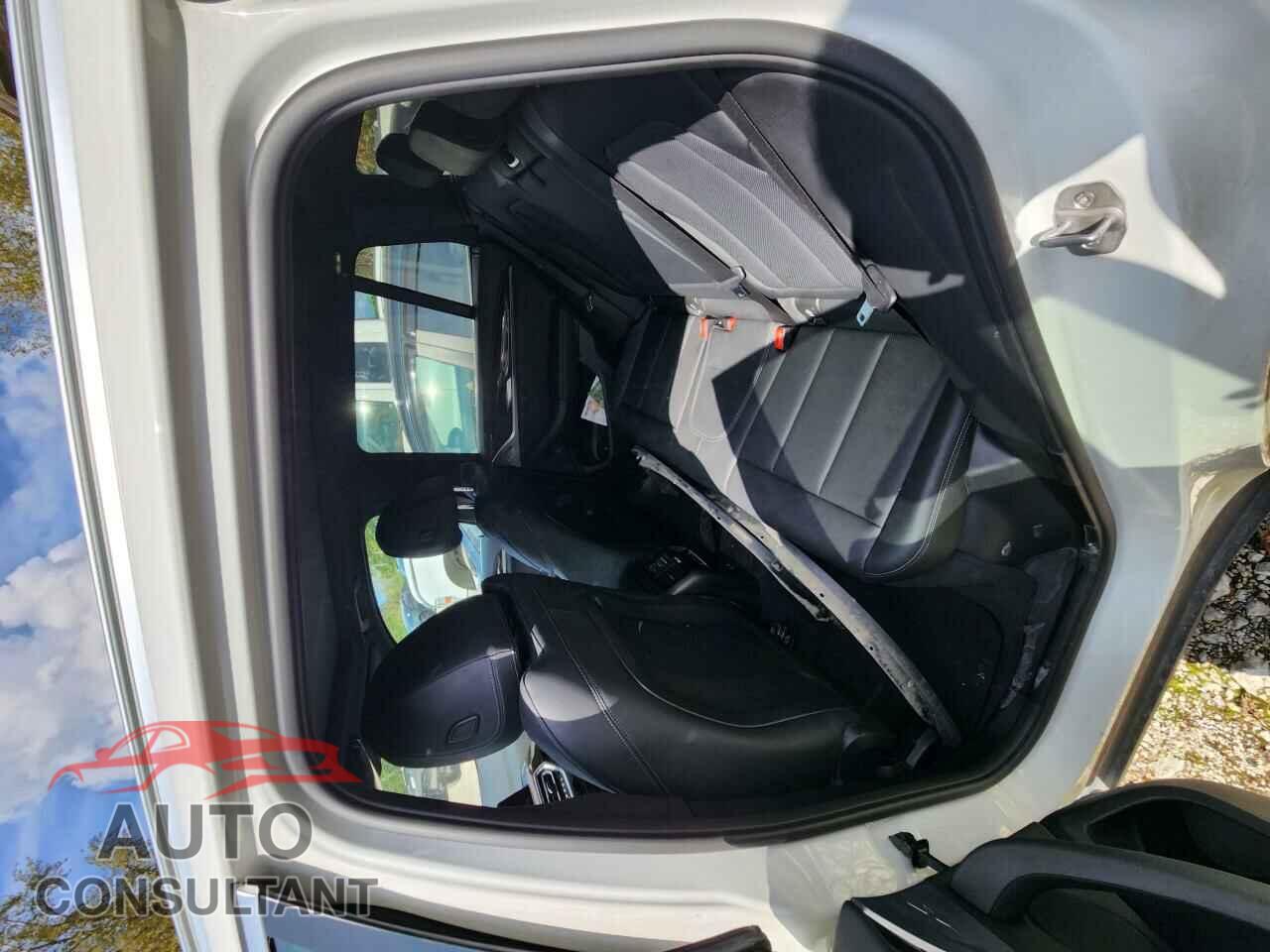 BMW X3 2023 - 5UX53DP01P9S77920