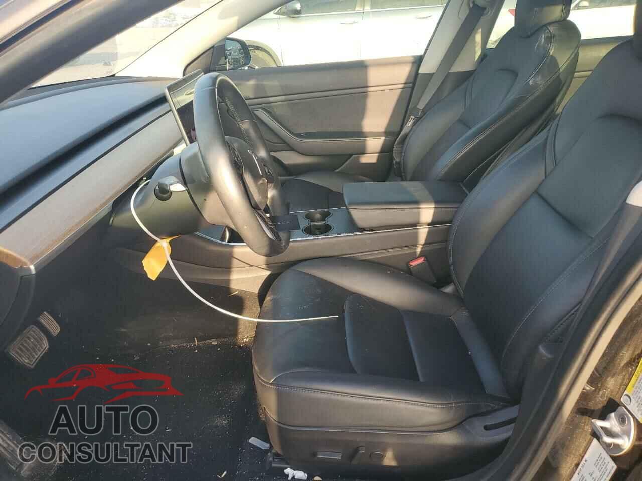 TESLA MODEL 3 2019 - 5YJ3E1EA6KF313256