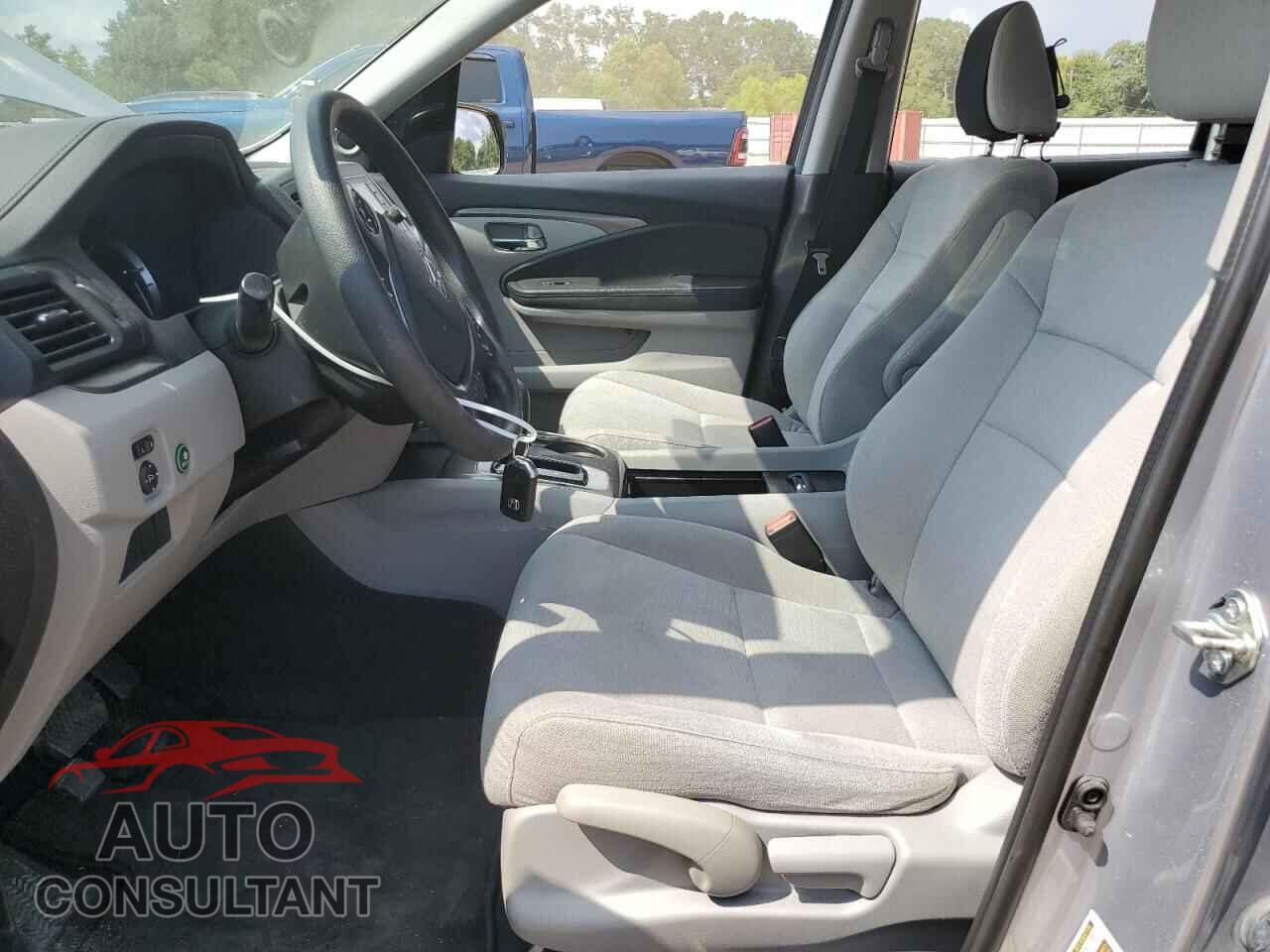 HONDA PILOT 2016 - 5FNYF5H11GB025366