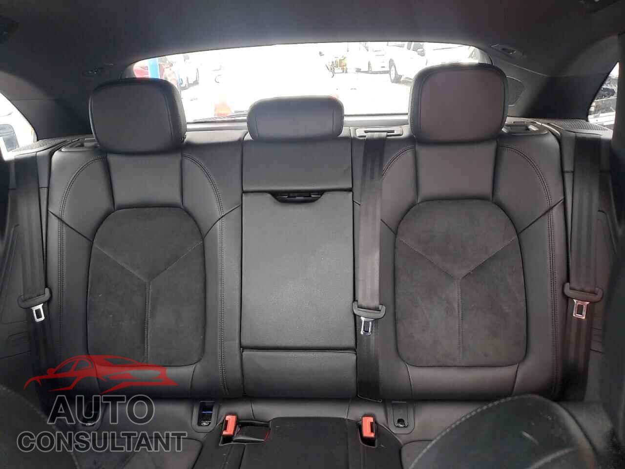 PORSCHE MACAN 2018 - WP1AA2A5XJLB04792