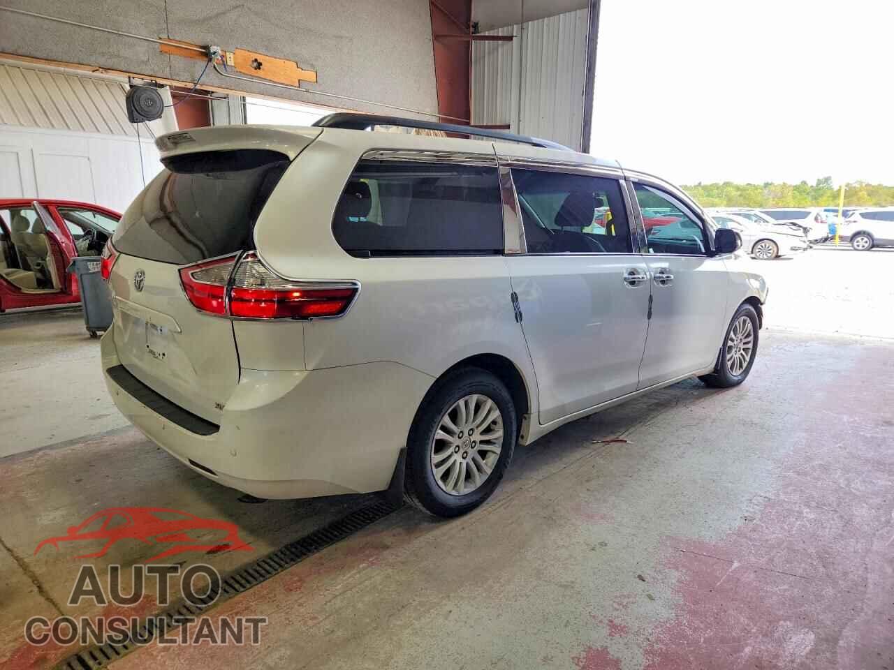 TOYOTA SIENNA 2015 - 5TDYK3DC3FS566114