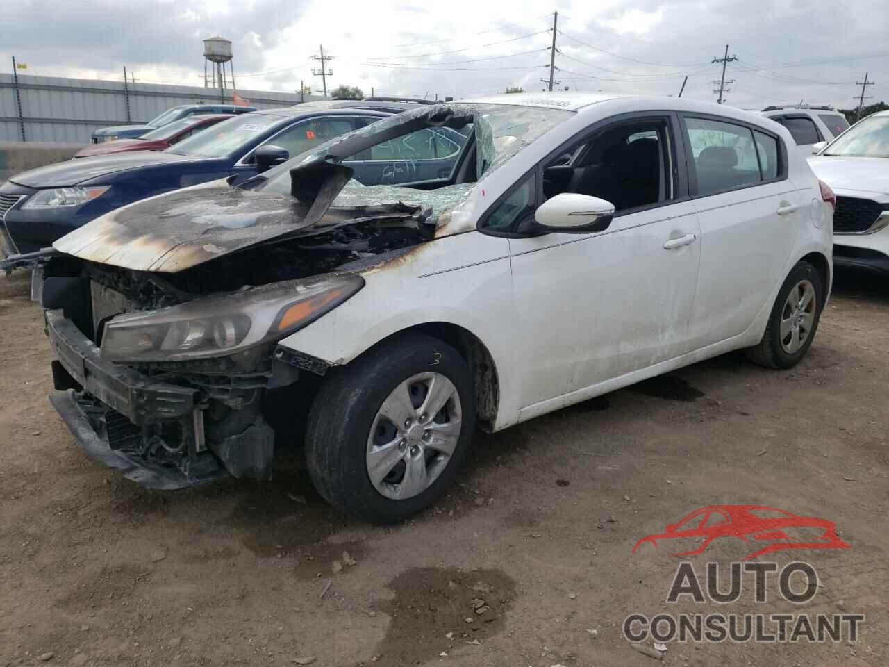 KIA FORTE 2017 - KNAFK5A89H5705249