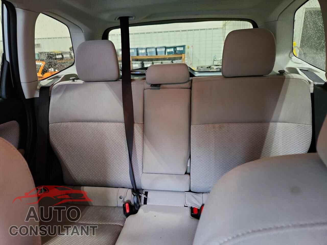 SUBARU FORESTER 2017 - JF2SJAEC0HH404199