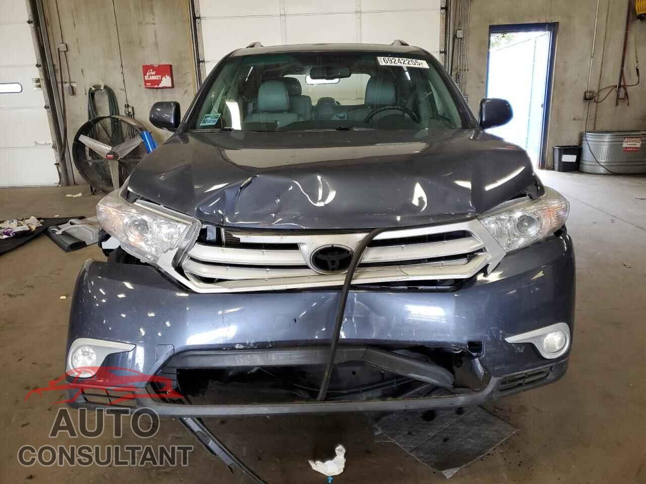 TOYOTA HIGHLANDER 2012 - 5TDDK3EH3CS095831