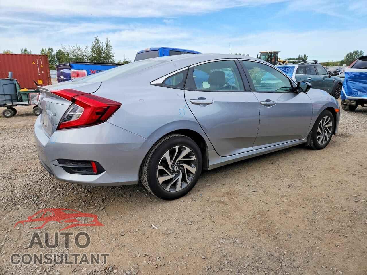 HONDA CIVIC 2018 - 2HGFC2F68JH029723