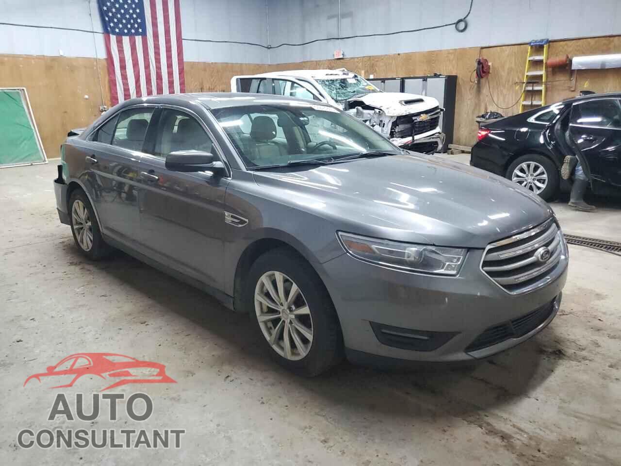 FORD TAURUS 2013 - 1FAHP2H88DG115579